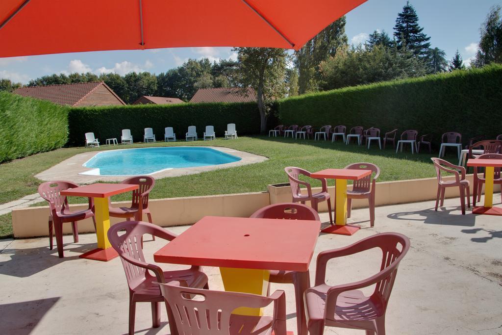 Le Chalet De La Foret Hotel 3 Etoiles Et Restaurant ビアルゾン エクステリア 写真