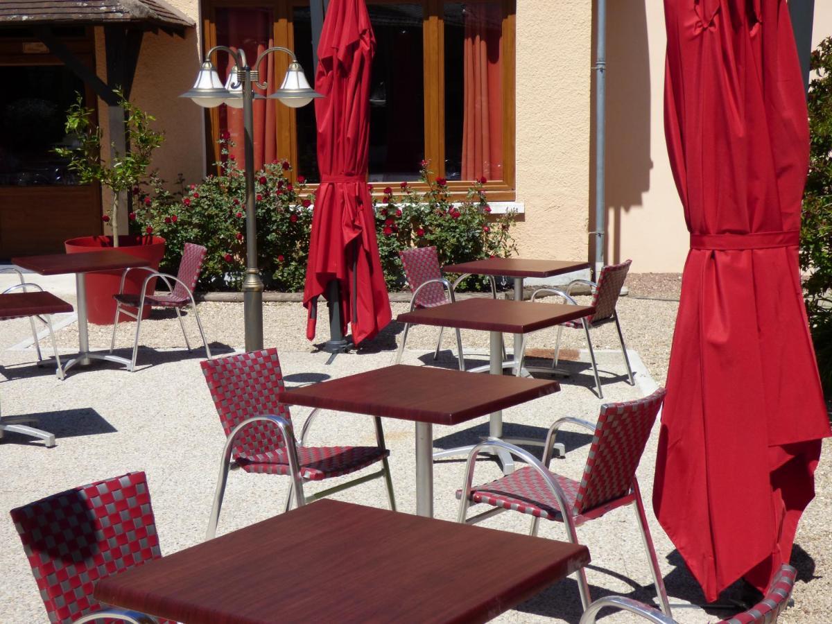 Le Chalet De La Foret Hotel 3 Etoiles Et Restaurant ビアルゾン エクステリア 写真