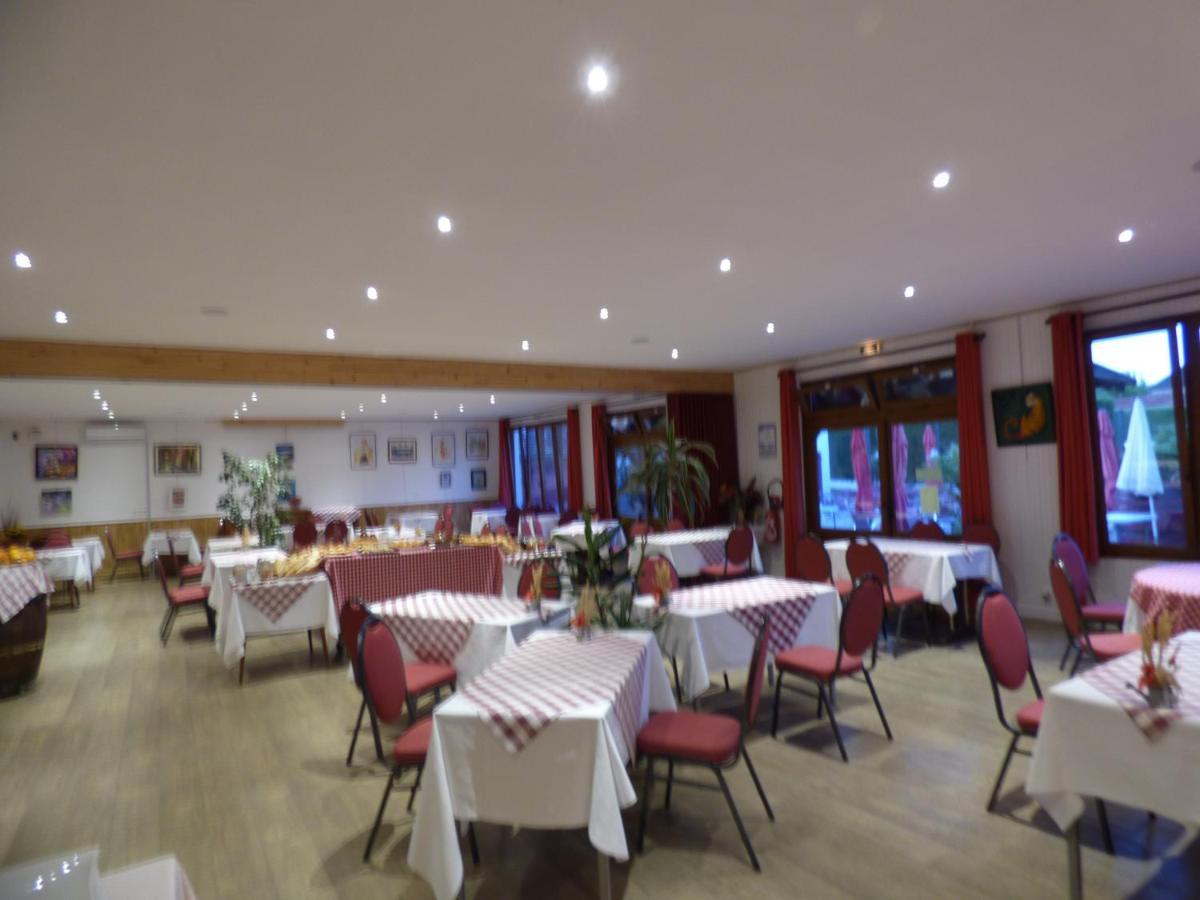 Le Chalet De La Foret Hotel 3 Etoiles Et Restaurant ビアルゾン エクステリア 写真